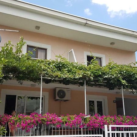 Apartmani Andela 内乌姆 外观 照片